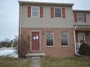 26 Homestead Dr, Gettysburg, PA 17325