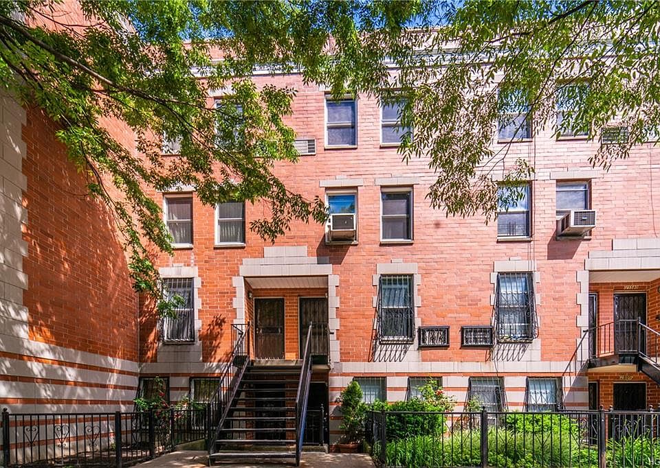 1st image of 2560 Frederick Douglass Blvd #2560C