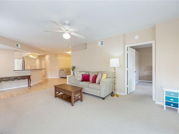 3rd image of 6903 Rain Lily RD #104