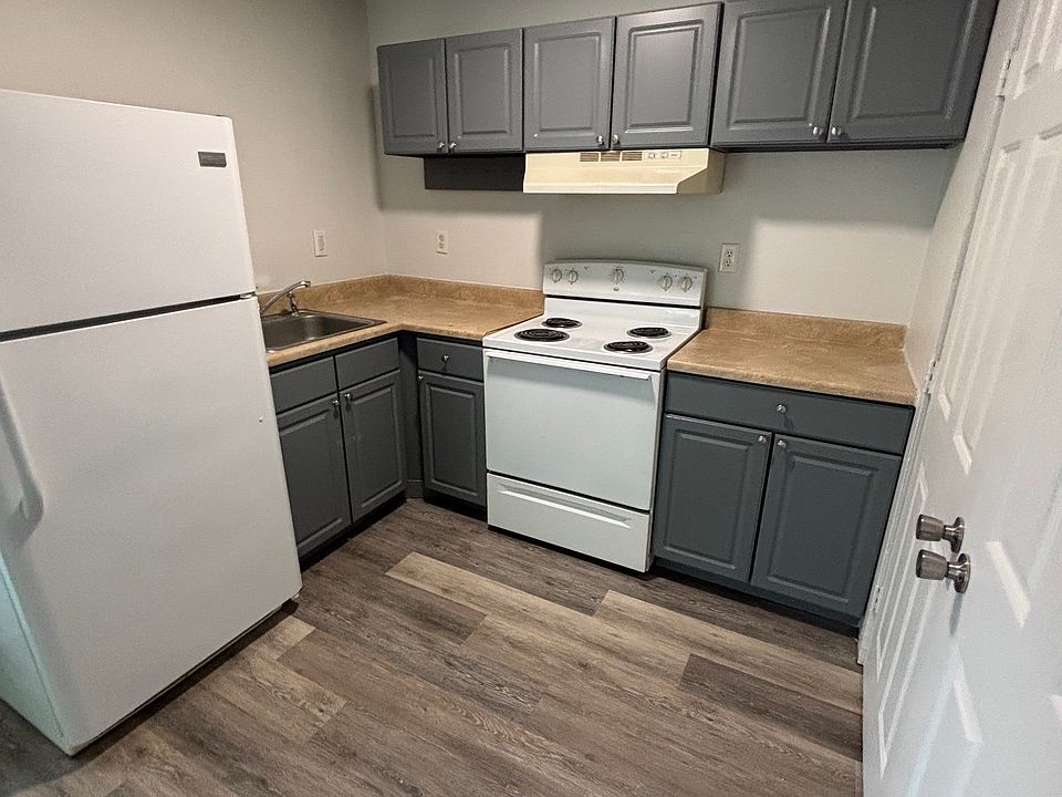 1st image of 405 Turpin Drive #1
