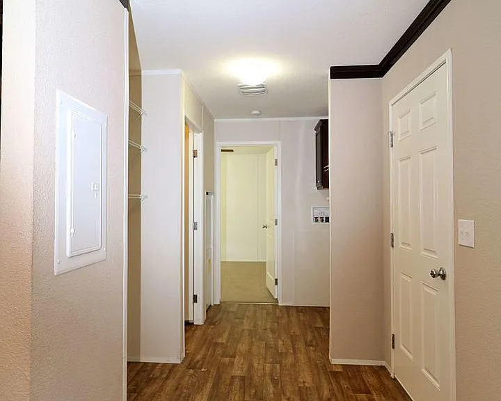 21311 Old 44 Dr — Photo 5