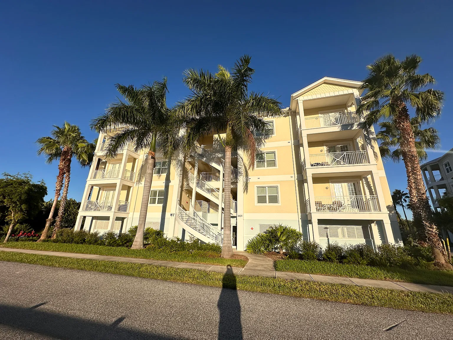 2 bed, 1657 sqft, $3,000 — Photo 1