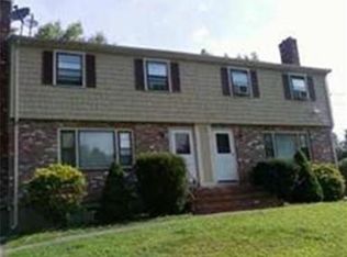 39 Wiggin Ave, Dedham, MA 02026