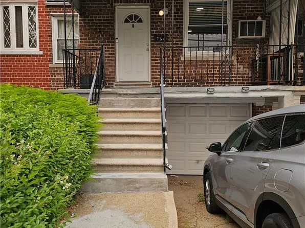 756 Calhoun Avenue, Bronx, NY 10465