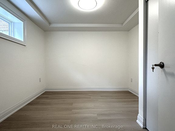 5th image of 57 James Gray Dr