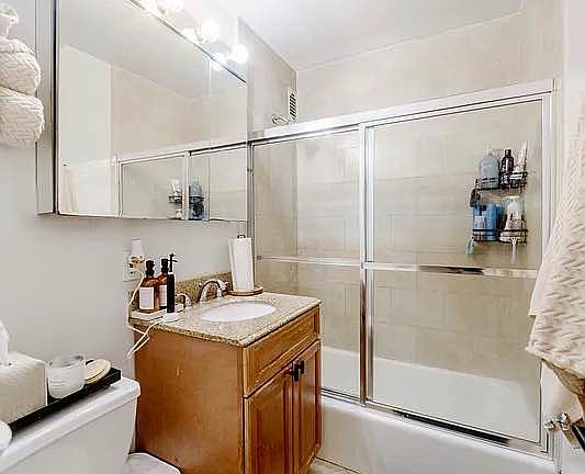 5th image of 400 W 25th St APT 4c