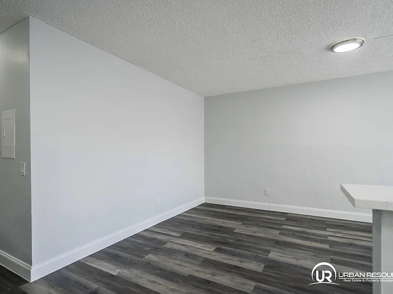 6650 Miller Dr #19 — Photo 11