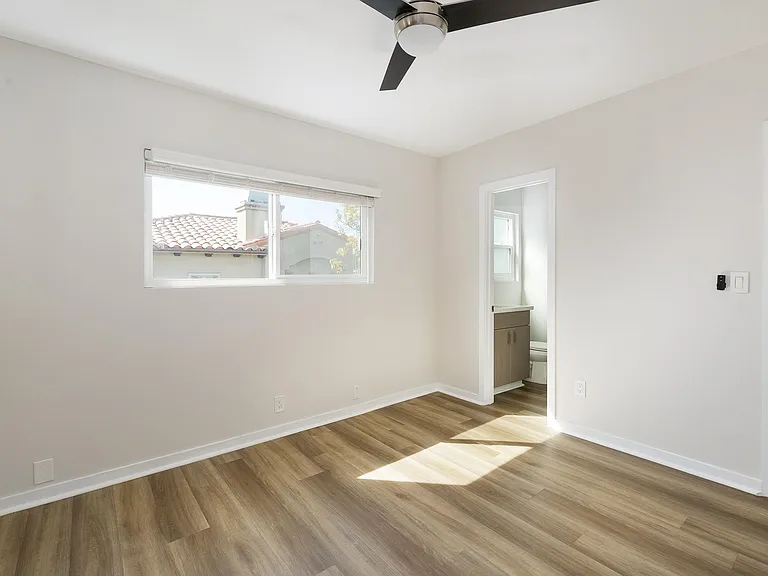 1714 Clark Ln #C — Photo 12