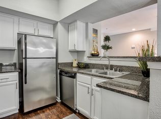 4157 S Hulen St APT 1622, Fort Worth, TX 76109