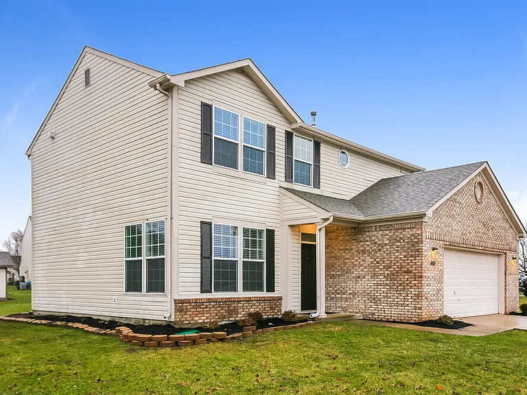 147 Fountain Dr — Photo 4