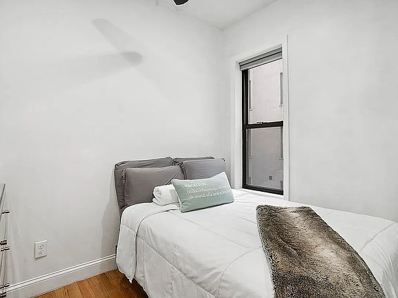 5th image of 195 S 4th St APT C3