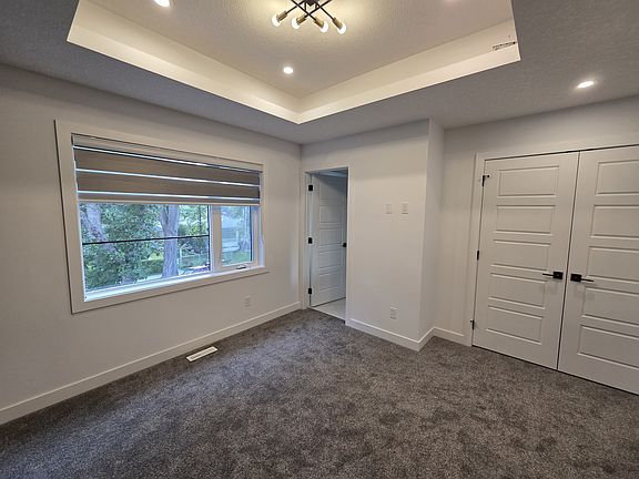 5th image of 11521 67th St NW