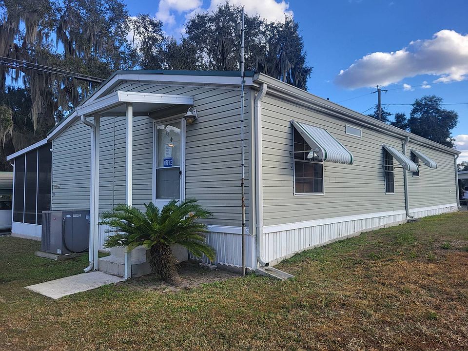 1st image of 3136 N Marina Pkwy #14
