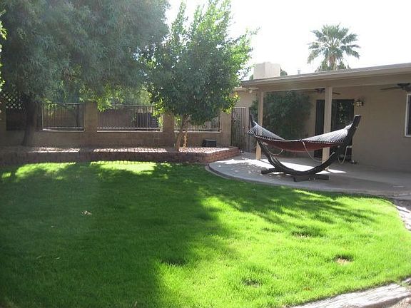 3rd image of 601 E Forest Hills Dr