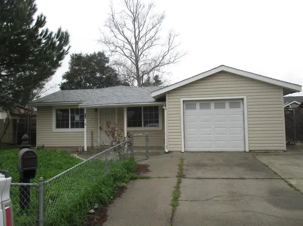 14 Kern Ave, Woodland, CA 95695