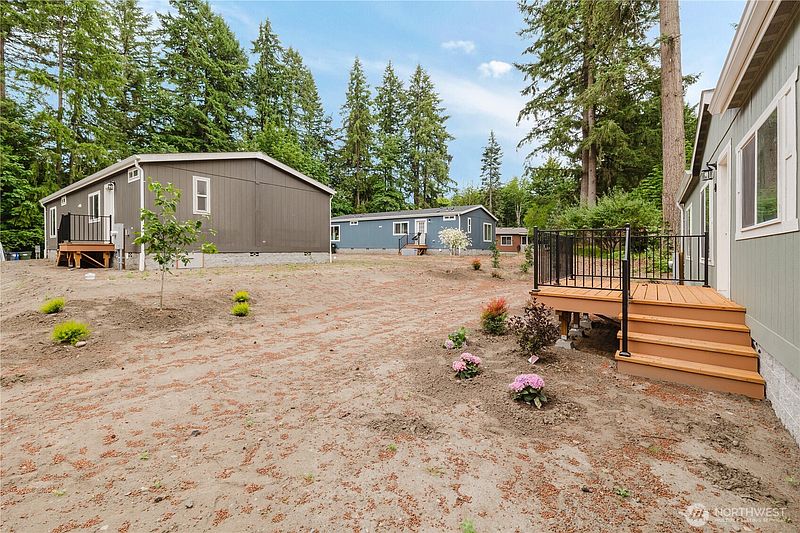3rd image of 2535 70th Avenue SW #42
