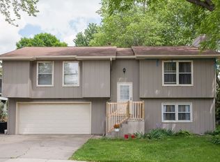 1258 Dover St, Iowa City, IA 52240