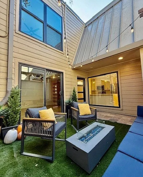 3929 Buena Vista St #F — Photo 1
