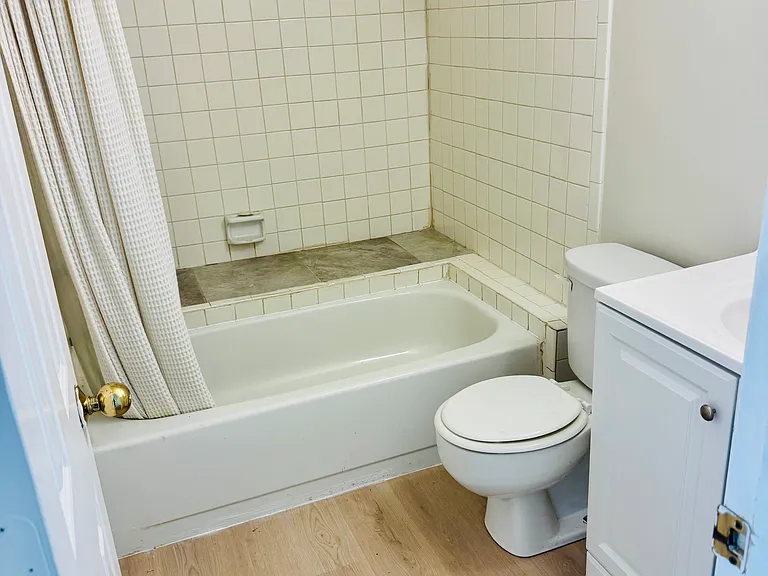 1802 E 66th Pl #F212 — Photo 10