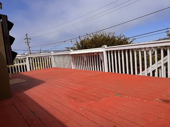 5th image of 66 Fairview Ave