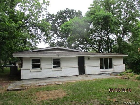 4th image of 3634 Little John Dr