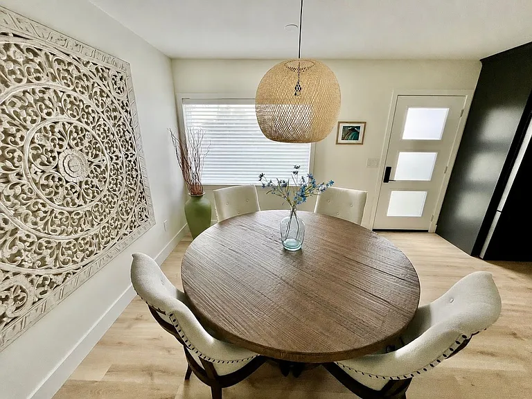 8 E Cypress St — Photo 4