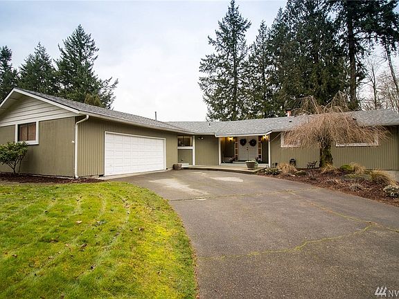 2nd image of 6510 Sierra Dr SE