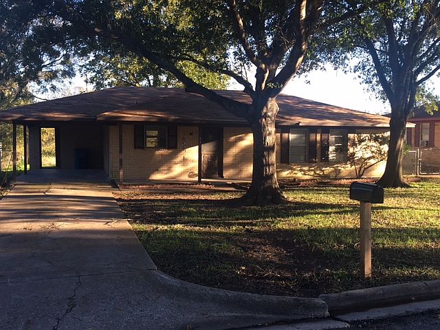 1st image of 708 Primrose Dr