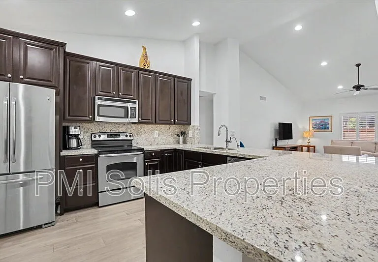 10198 E San Salvador Dr — Photo 9