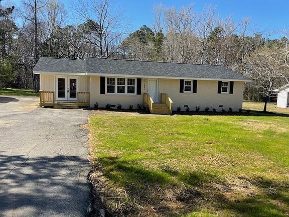 2nd image of 1003 Northside Dr E