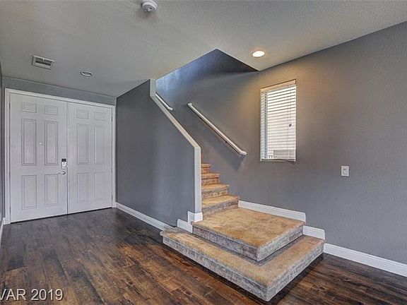 4th image of 8046 Minots Ledge Ave