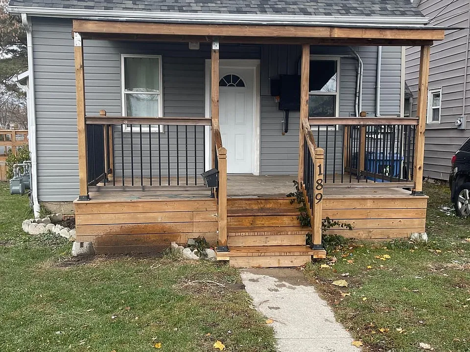 189 King St E #FRONT