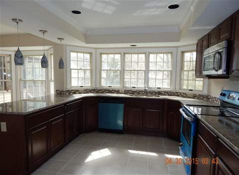 2nd image of 6412 Saddle Dr