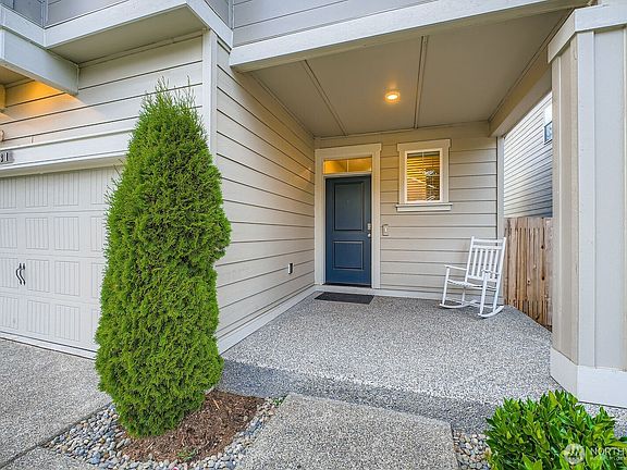 3rd image of 5731 151st Street Ct E