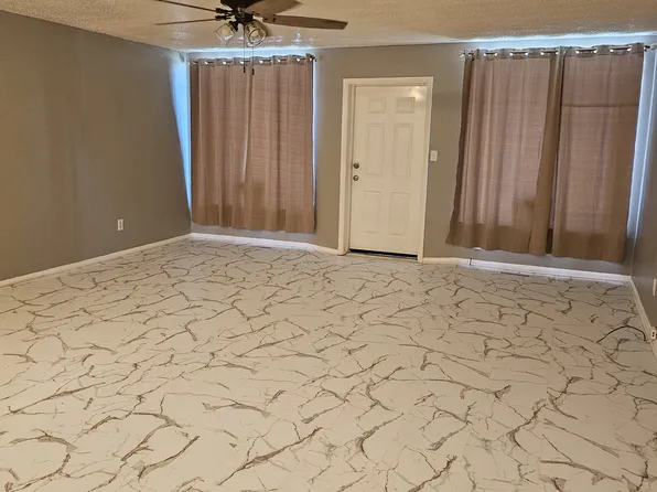 4016 Buell Dr, Fort Wayne, IN 46807