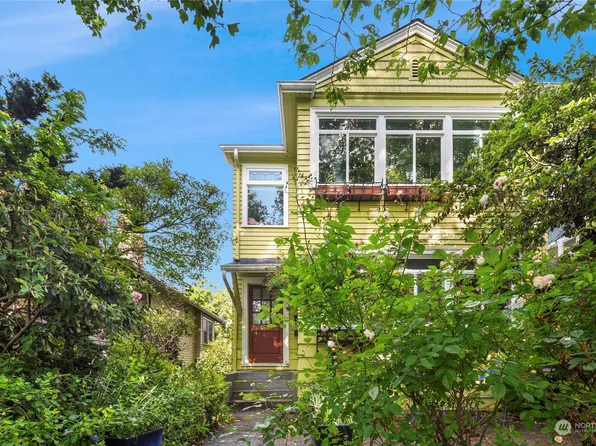 4546 4th Avenue NE, Seattle, WA 98105