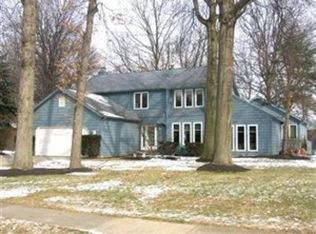32382 Birchwood Ln, Avon Lake, OH