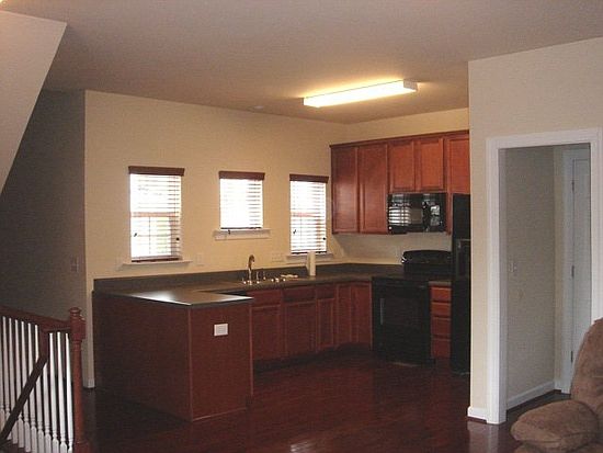 2nd image of 3805 Glenhaven Rd
