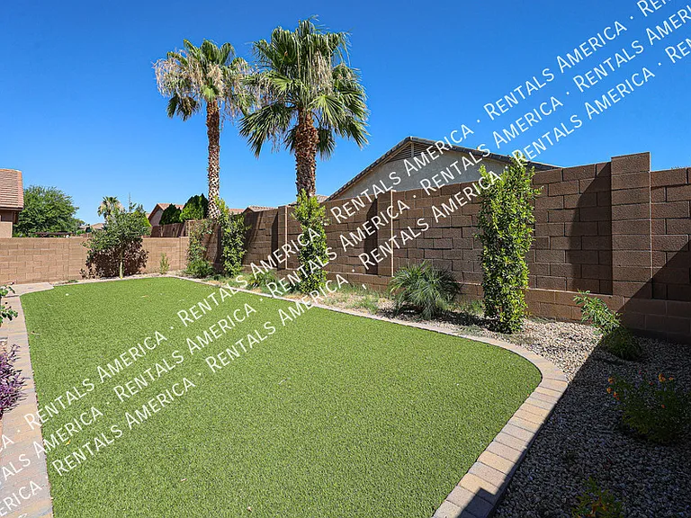 16926 W Nottingham Way — Photo 30