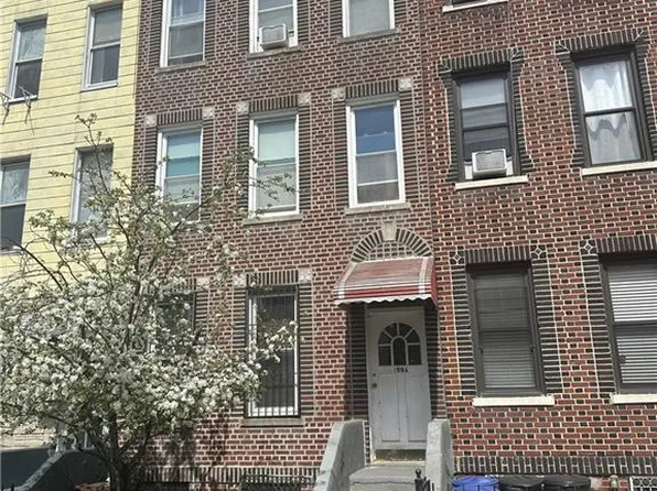 199A 33rd St, Brooklyn, NY 11232