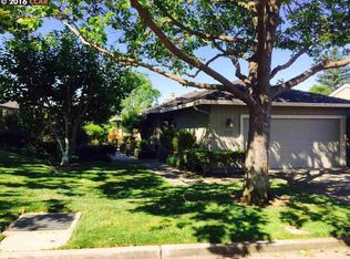 557 Rolling Hills Ln, Danville, CA