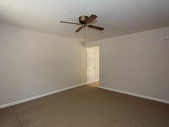 4th image of 7636 Remmick Ln