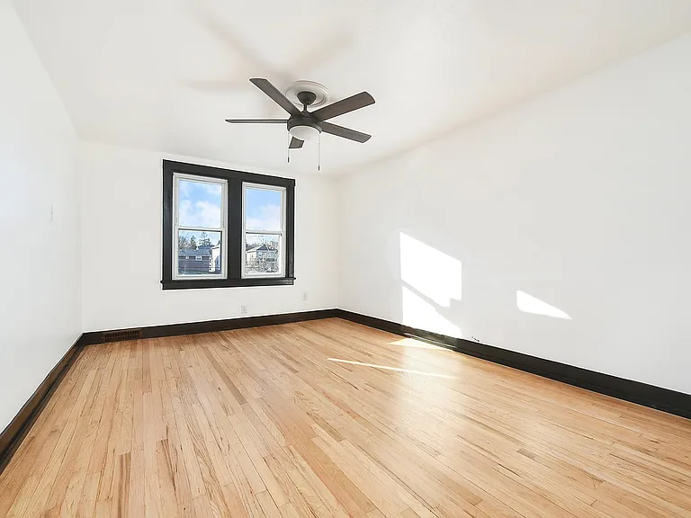 209 Mary St #2 — Photo 19