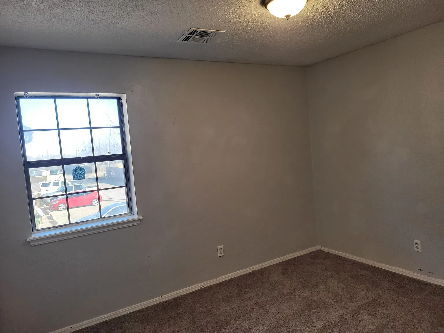 2 bed, 1.5 bath, 800 sqft, $850 — Photo 4