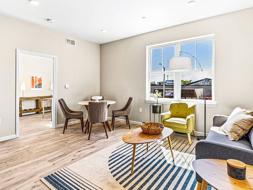 Spacious Living Room - B1A Floor Plan