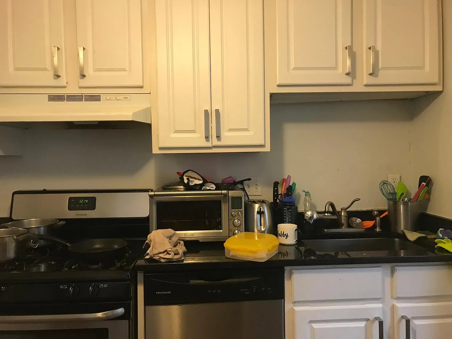 5 bed, 2.5 bath, 1702 sqft, $3,800 — Photo 4