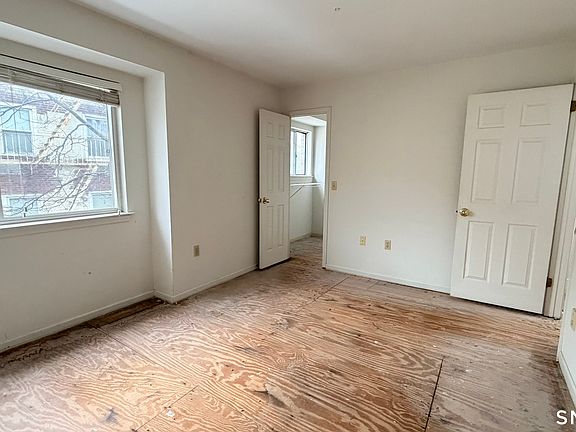 2nd image of 1900 Summer Street #7