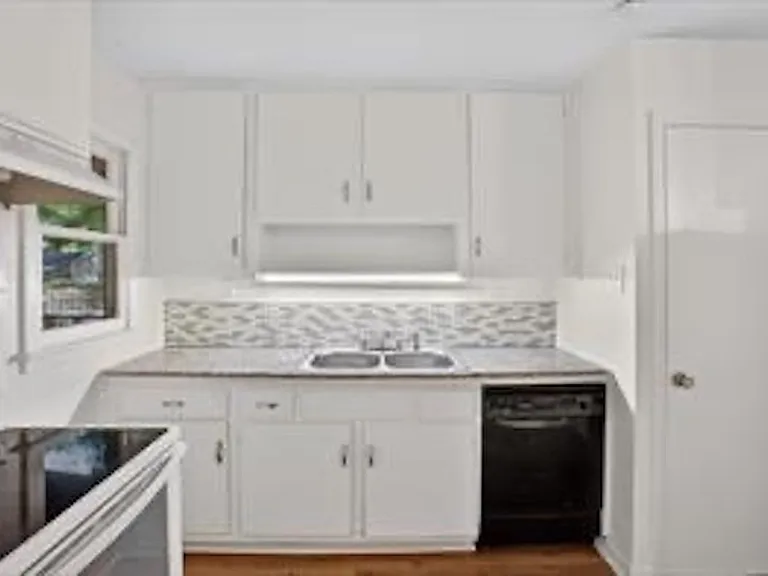4709 Mayfair St — Photo 1