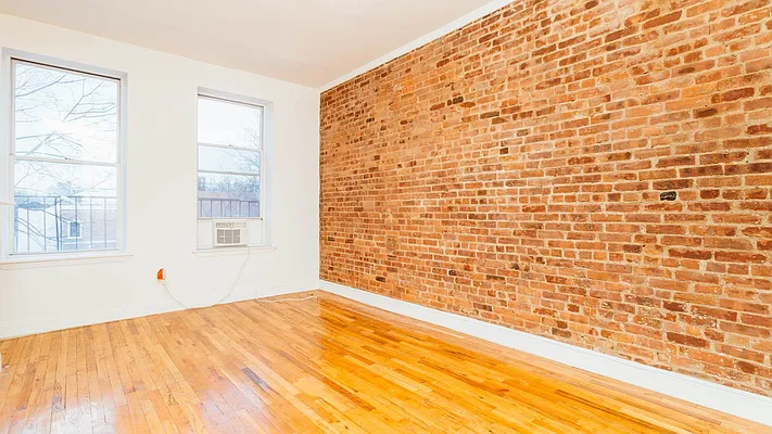 Rented by Nooklyn NYC LLC | media 23
