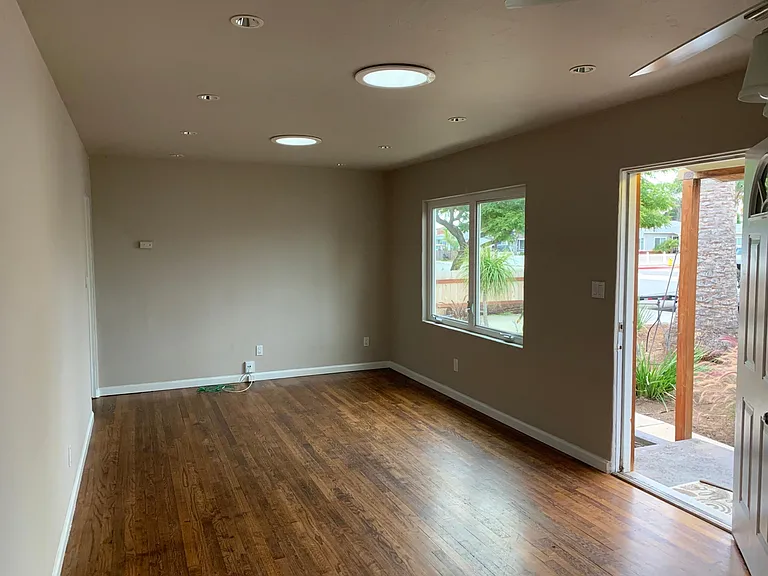 656 Corvina St — Photo 3